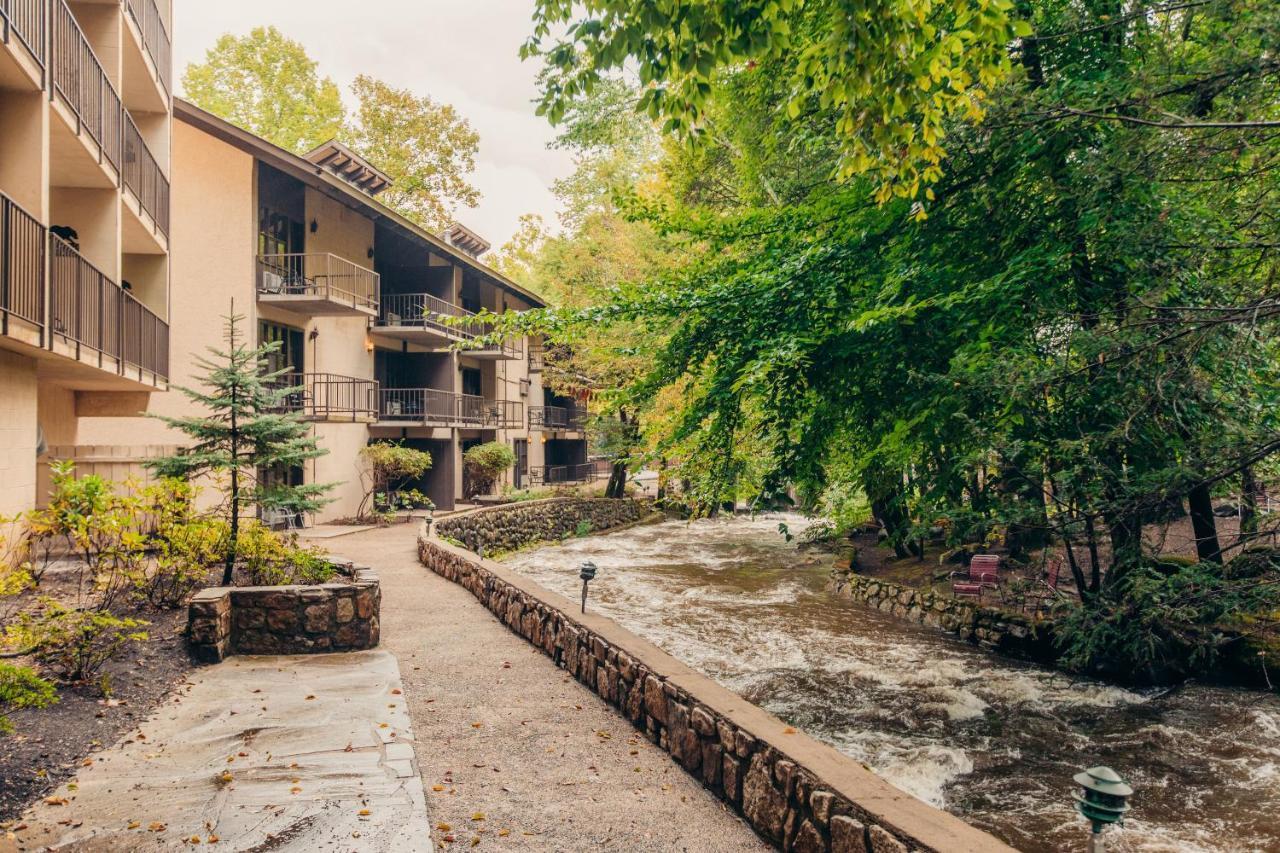 Brookside Lodge Gatlinburg Bagian luar foto